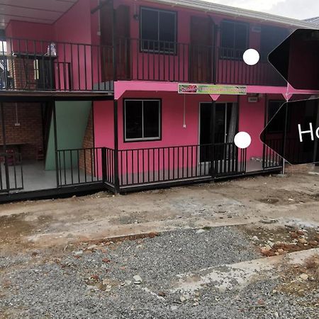 Strawberry Rest House Mesilou Kundasang ภายนอก รูปภาพ