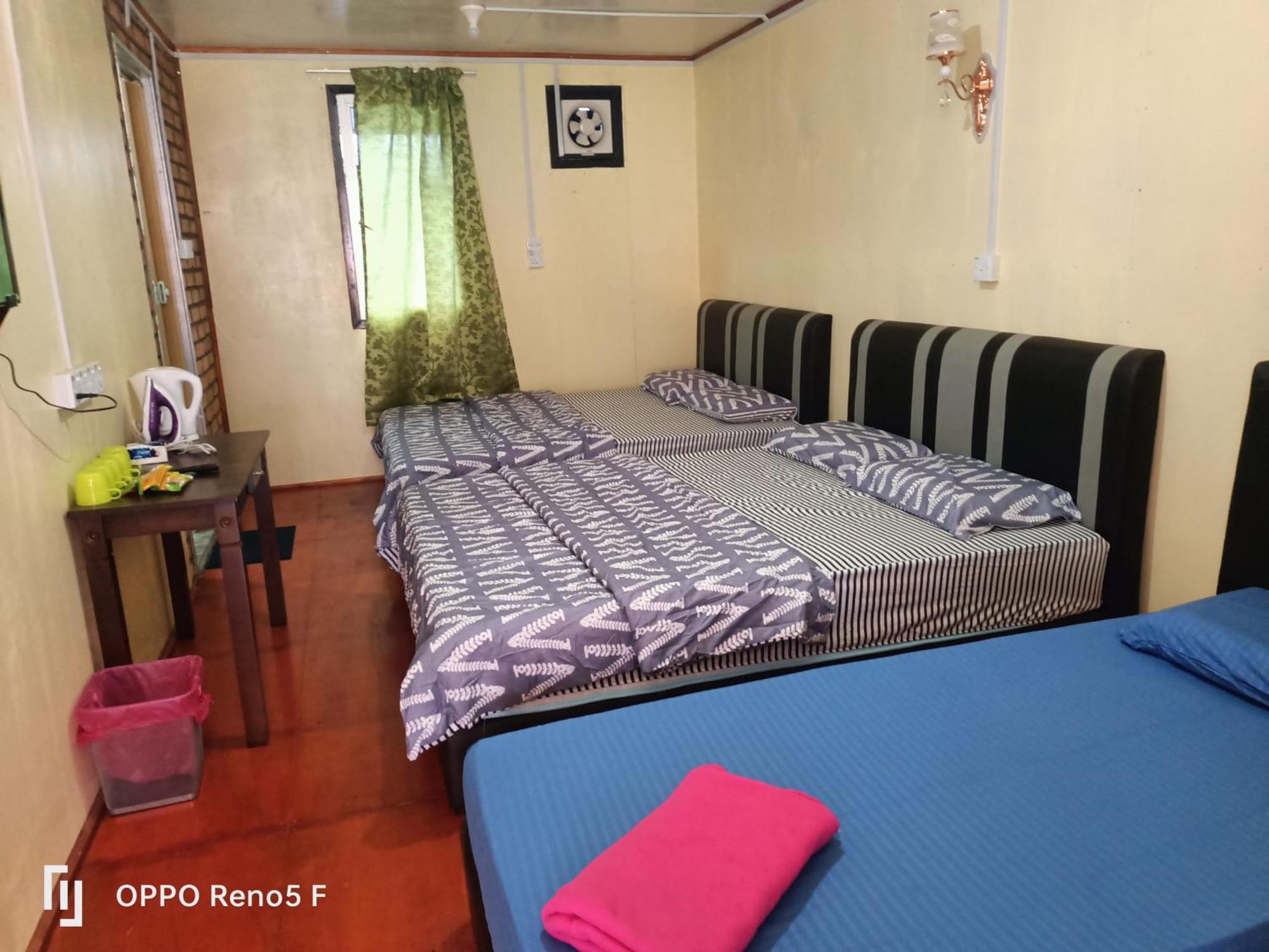 Strawberry Rest House Mesilou Kundasang ภายนอก รูปภาพ